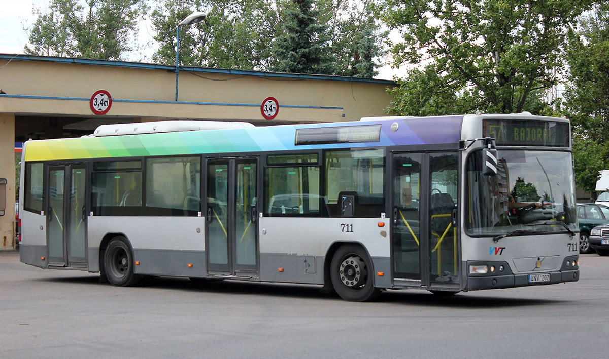 Lietuva, Volvo 7700 Nr. 711