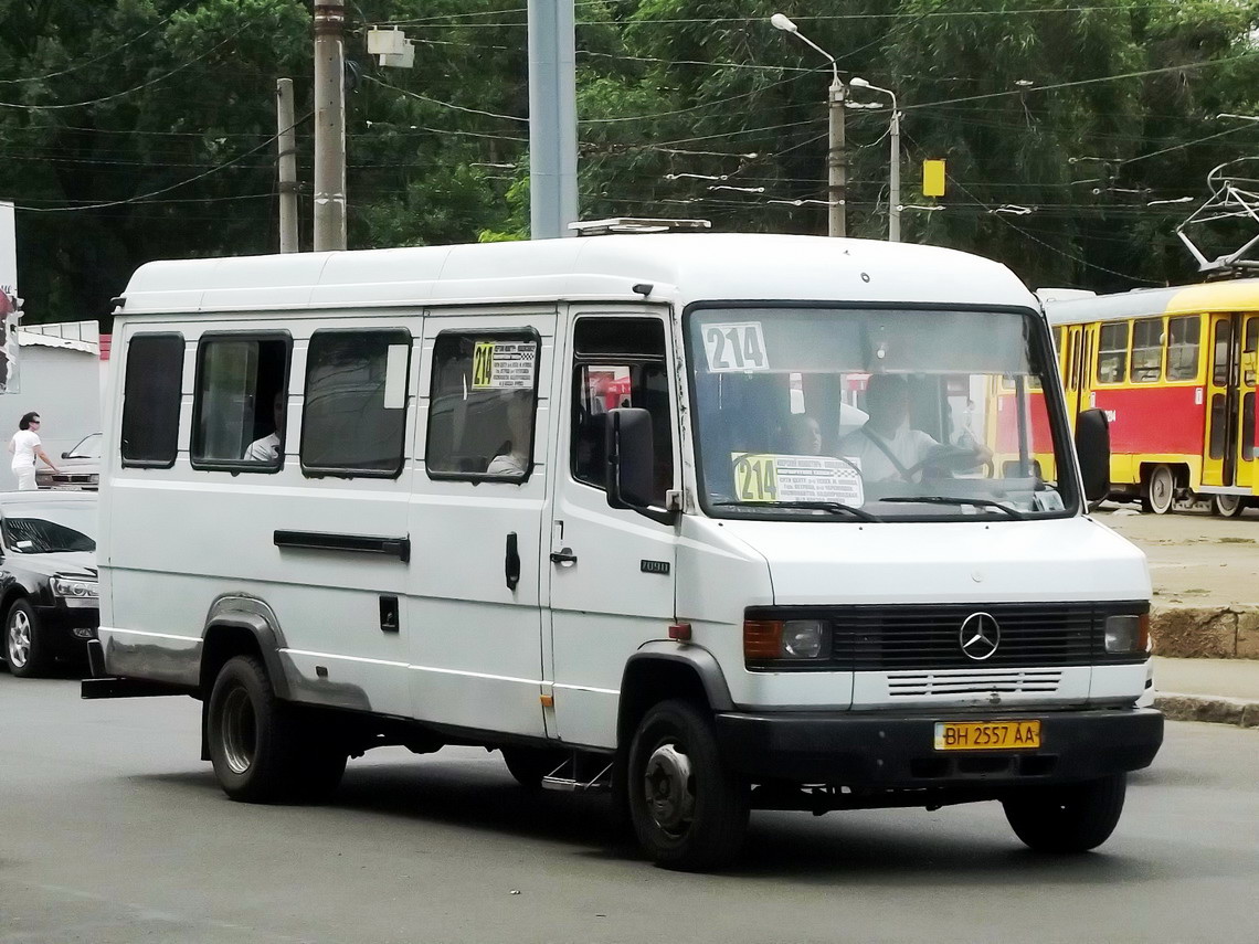 Одесская область, Mercedes-Benz T2 709D № BH 2557 AA