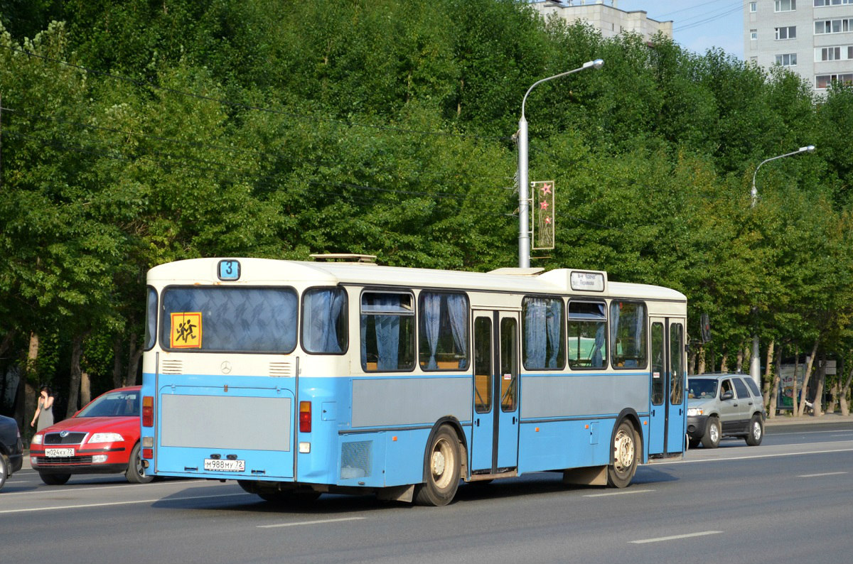 Цюменская вобласць, Mercedes-Benz O305 № М 988 МУ 72