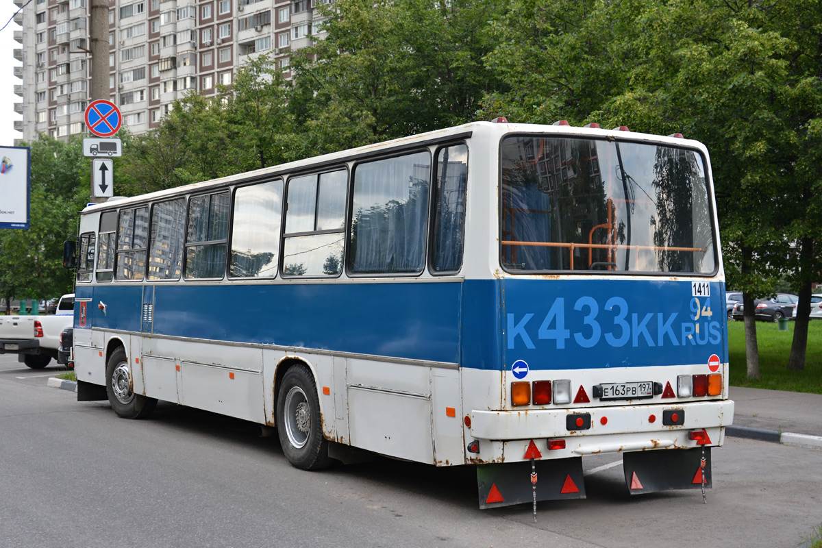 Москва, Ikarus 263.10 № Е 163 РВ 197