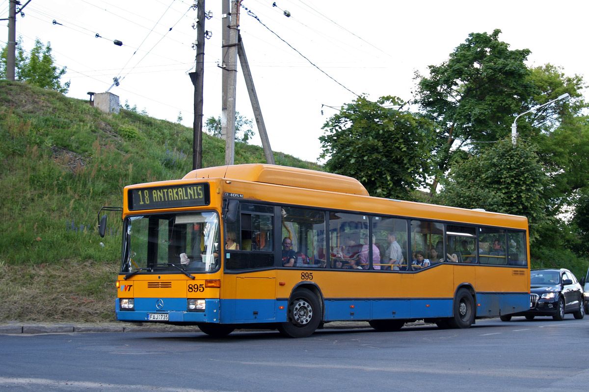 Litvánia, Mercedes-Benz O405N2 CNG sz.: 895