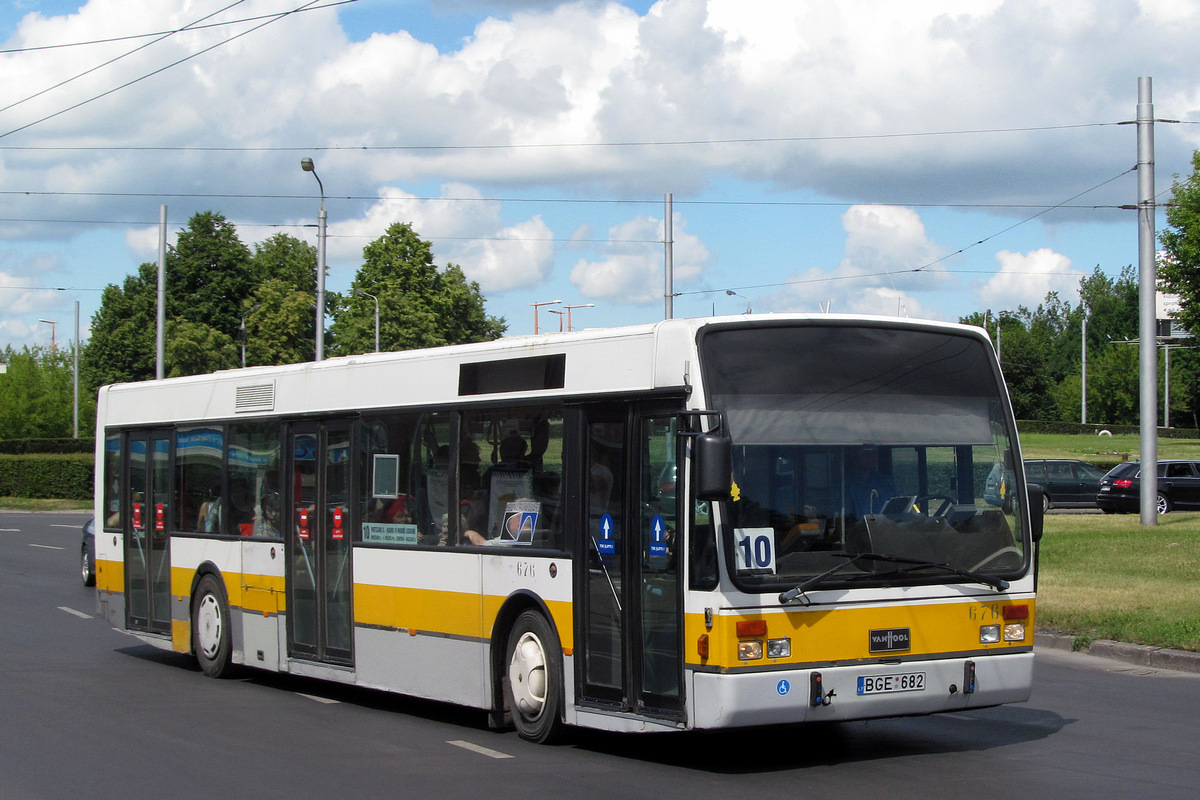 Литва, Van Hool A300 № 676