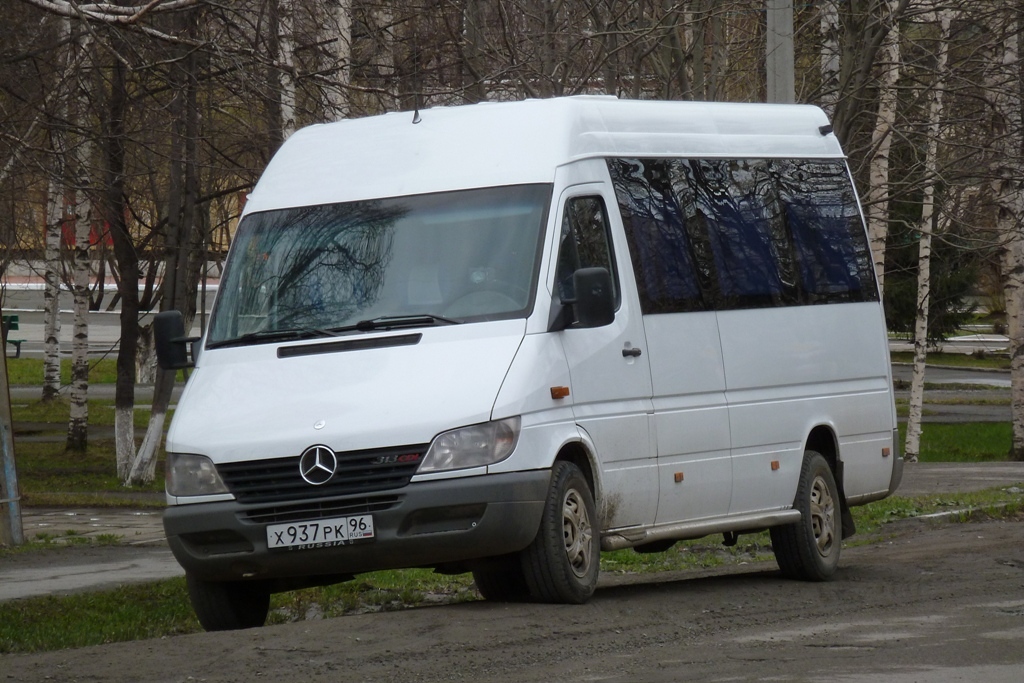 Свердловская область, Mercedes-Benz Sprinter W903 313CDI № Х 937 РК 96