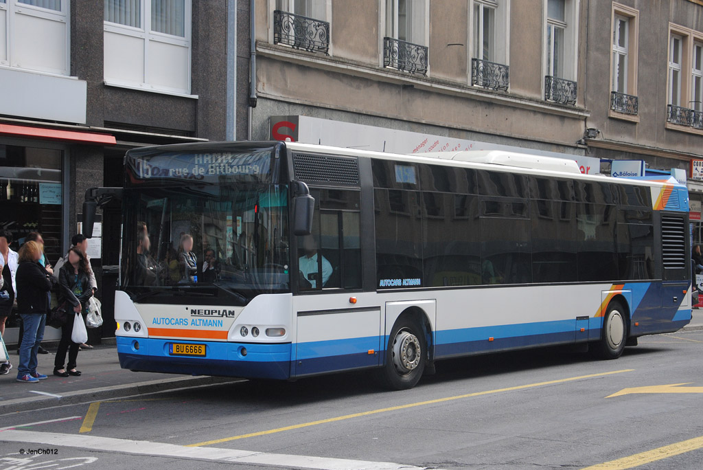 Luxembourg, Neoplan PD3 N4416 Centroliner Nr. 627