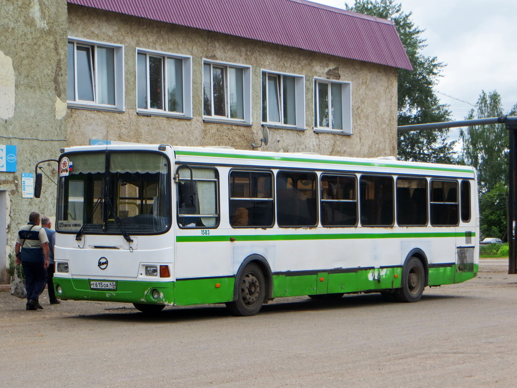 Kirov region, LiAZ-5256.26-01 Nr. х583