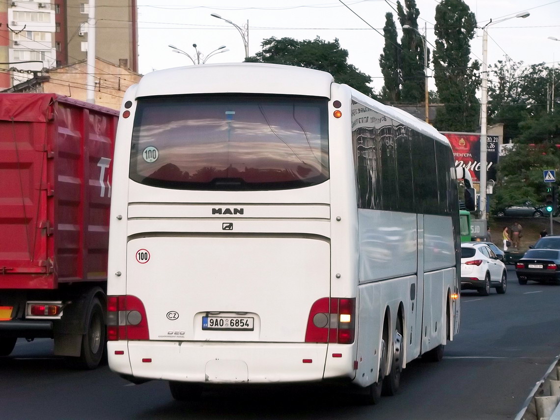 Чехия, MAN R08 Lion's Coach L RHC444 L № 9A0 6854