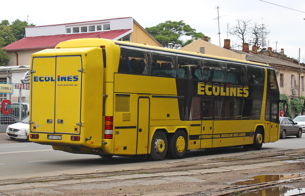 Латвия, Neoplan N122/3L Skyliner № 290