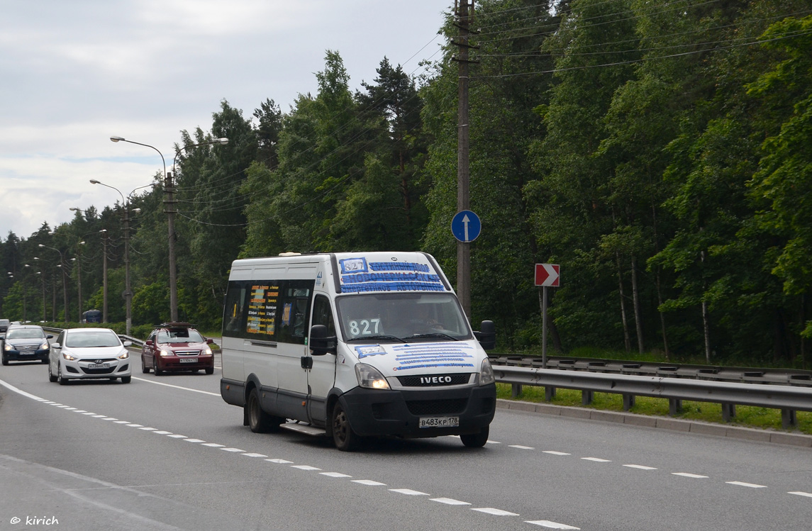 Санкт-Петербург, Нижегородец-2227UT (IVECO Daily) № В 483 КР 178