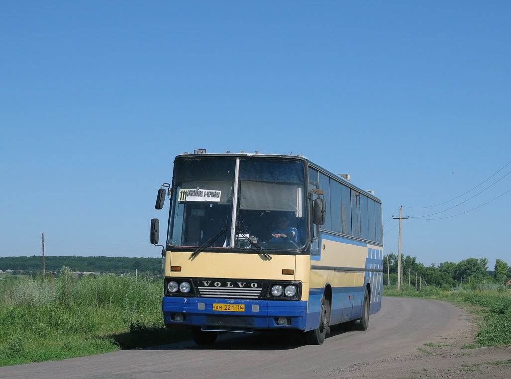 Воронежская область, Ikarus 664.82 (259) № АМ 221 36