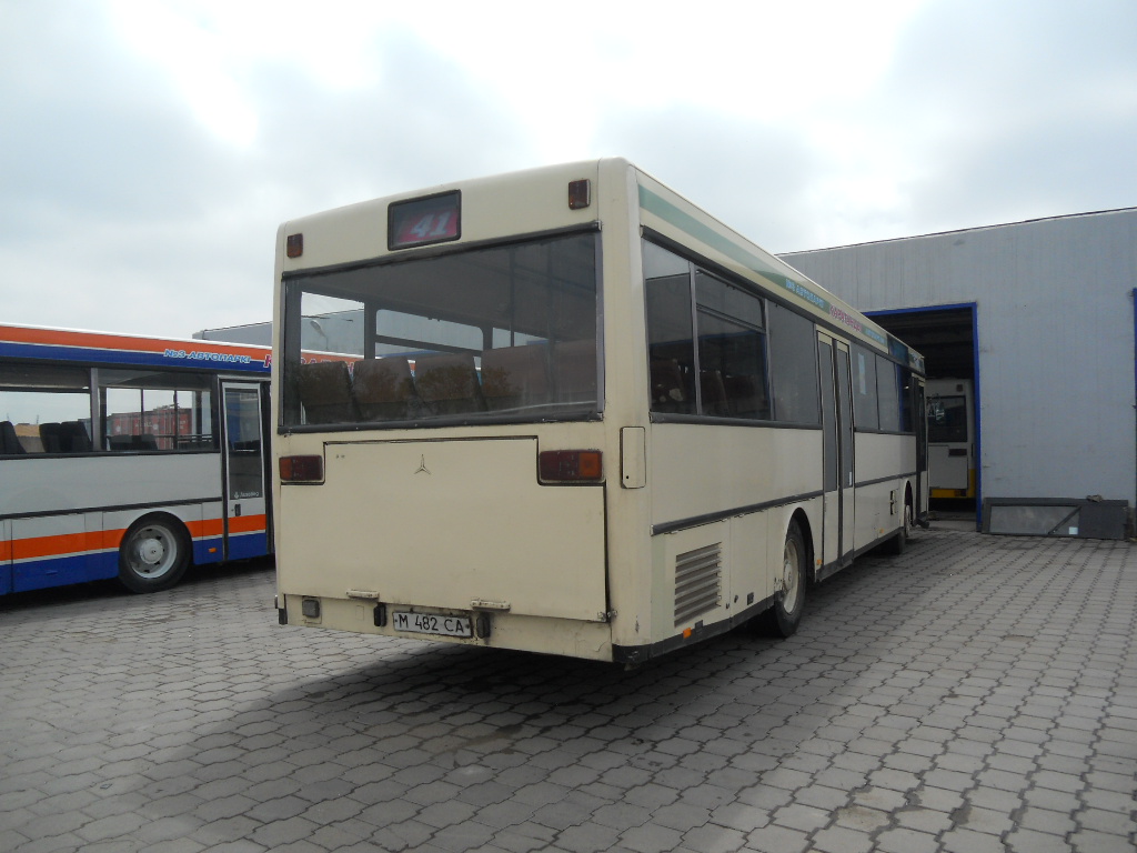 Карагандинская область, Mercedes-Benz O405 № M 482 CA