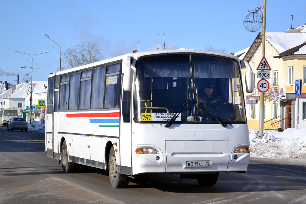 Тюменская область, КАвЗ-4238-00 № В 219 СТ 72