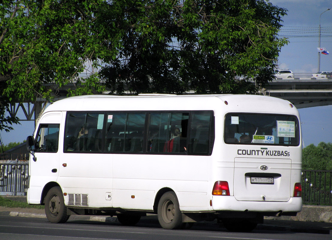 Нижегородская область, Hyundai County Kuzbass № К 939 ОР 152