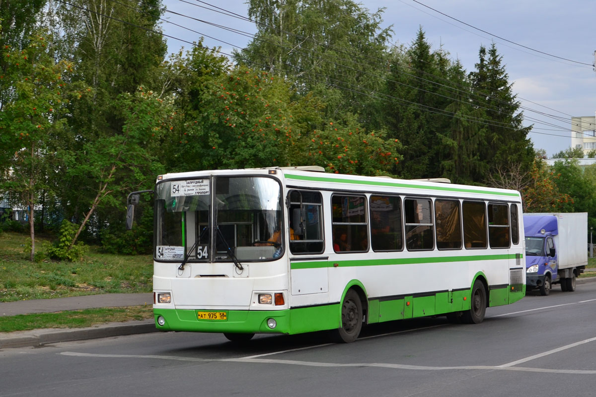 Пензенская область, ЛиАЗ-5256.45 № АТ 975 58