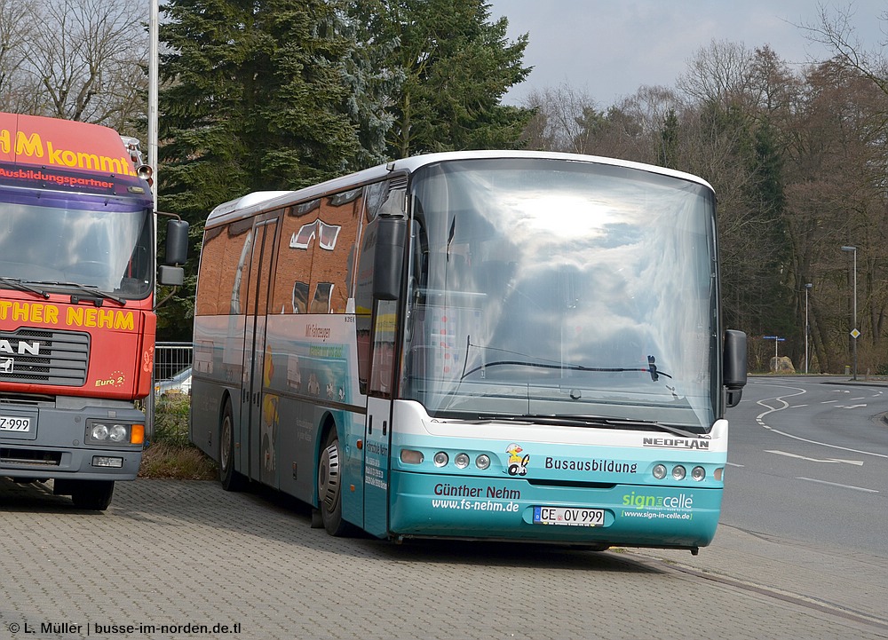 Нижняя Саксония, Neoplan N316K Euroliner № CE-OV 999