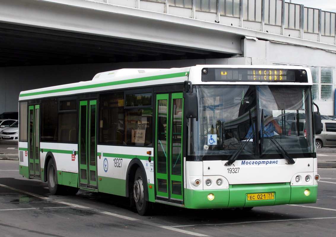 Moskwa, LiAZ-5292.22 (2-2-2) Nr 19327