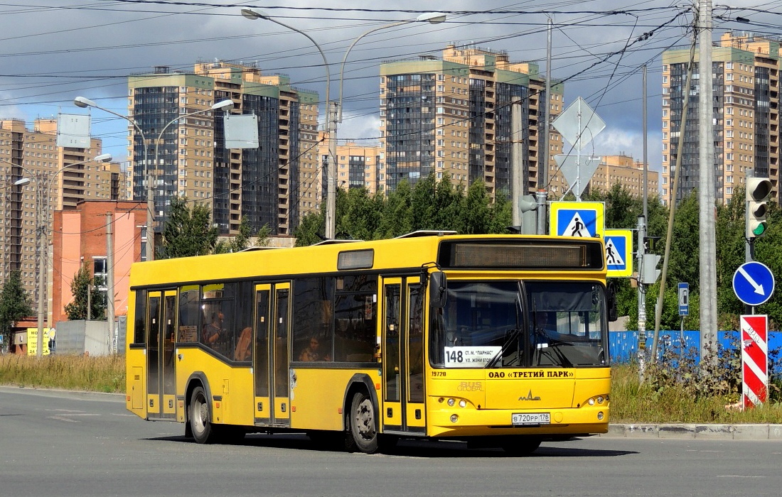 Санкт-Петербург, МАЗ-103.485 № В 720 РР 178