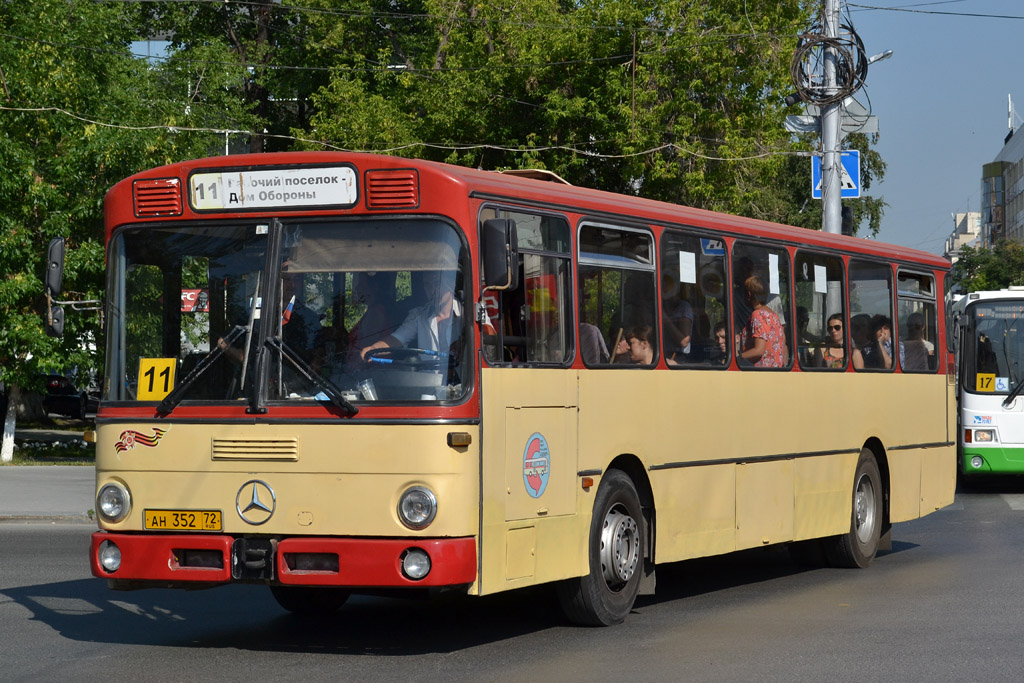 Тюменская область, Mercedes-Benz O305 № АН 352 72