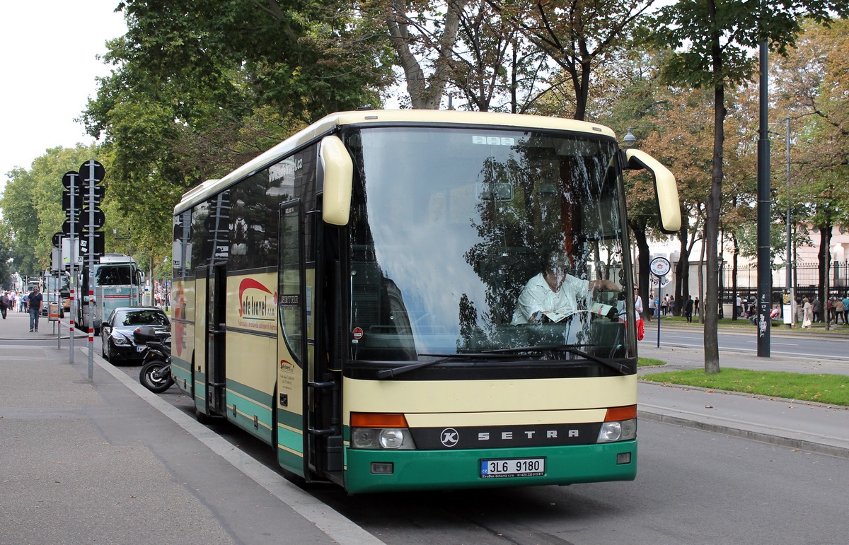 Чехия, Setra S315GT-HD № 3L6 9180