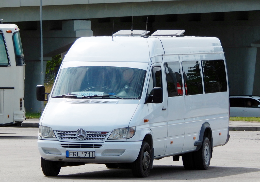 Литва, Mercedes-Benz Sprinter W904 411CDI № FRL 711