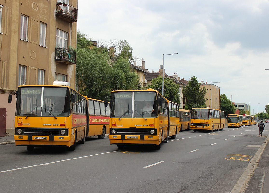 Венгрия, Ikarus 280 (Vasi Volán) № ELJ-967; Венгрия, Ikarus 280.52 № AFF-670; Венгрия — Разные фотографии