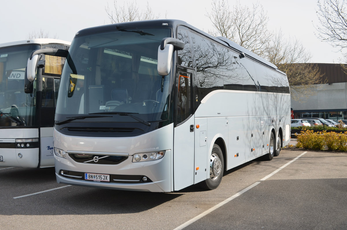Австрия, Volvo 9900 UG № BN 515 JX