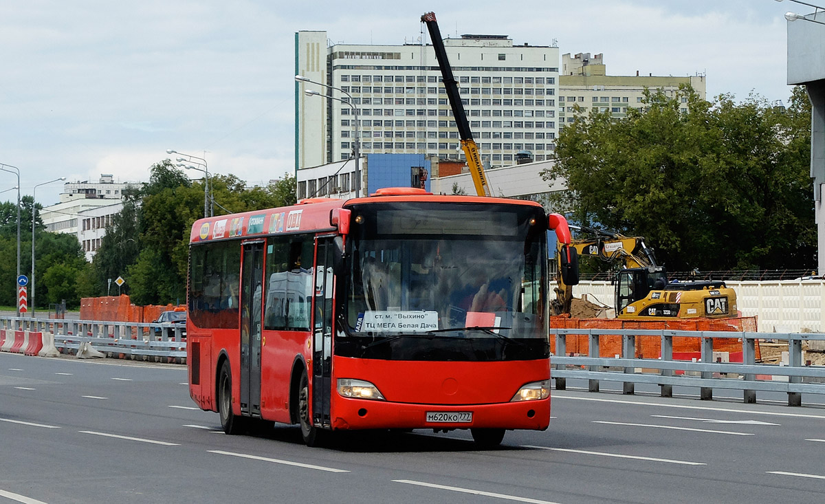 Москва, Golden Dragon XML6102 № М 620 КО 777