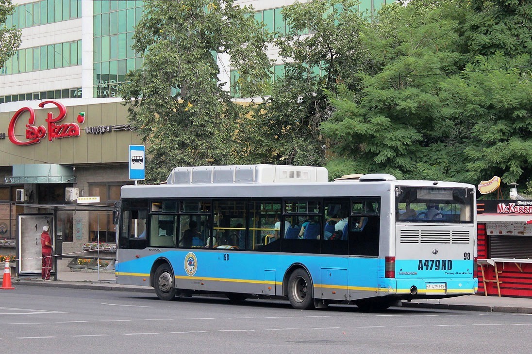Almaty, Yutong ZK6120HGM Nr. 098