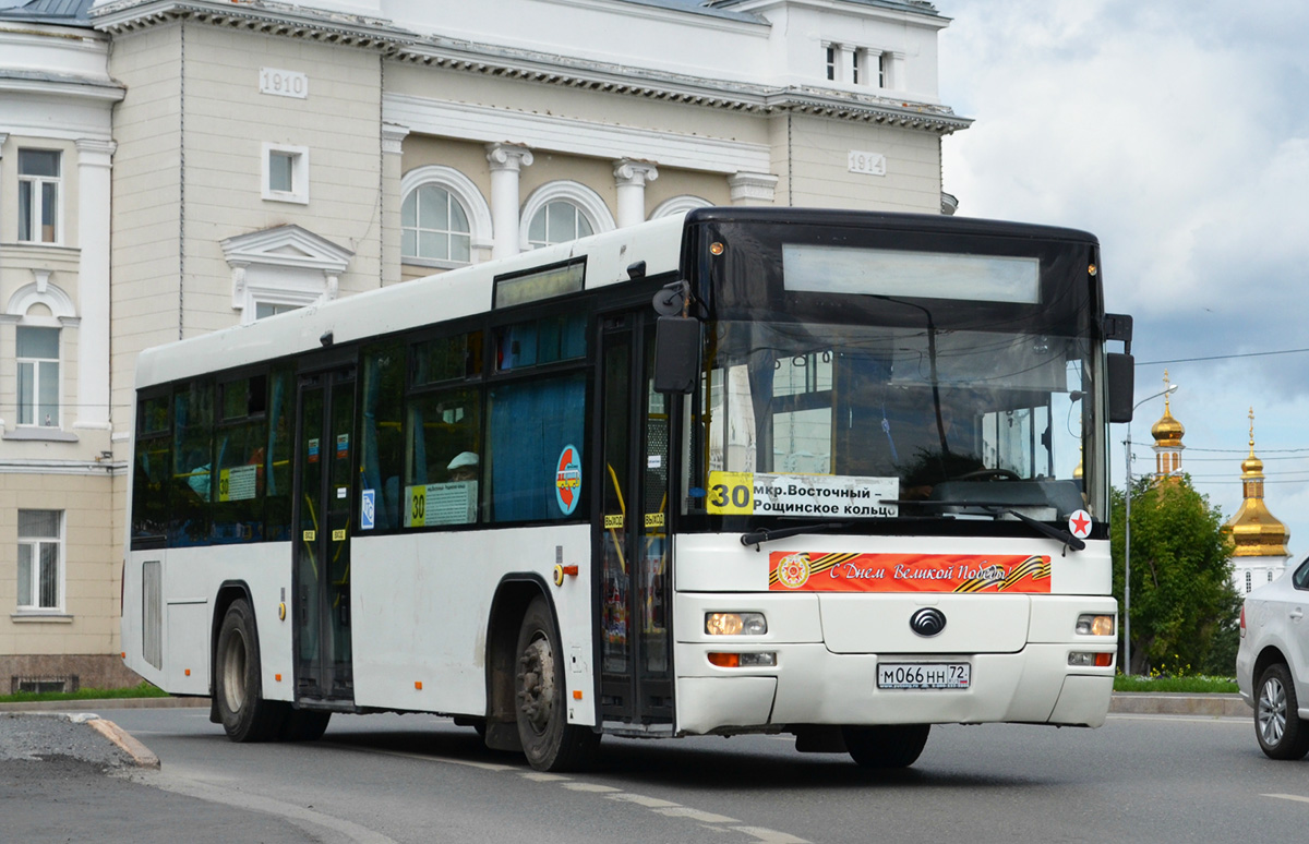 Тюменская область, Yutong ZK6118HGA № М 066 НН 72