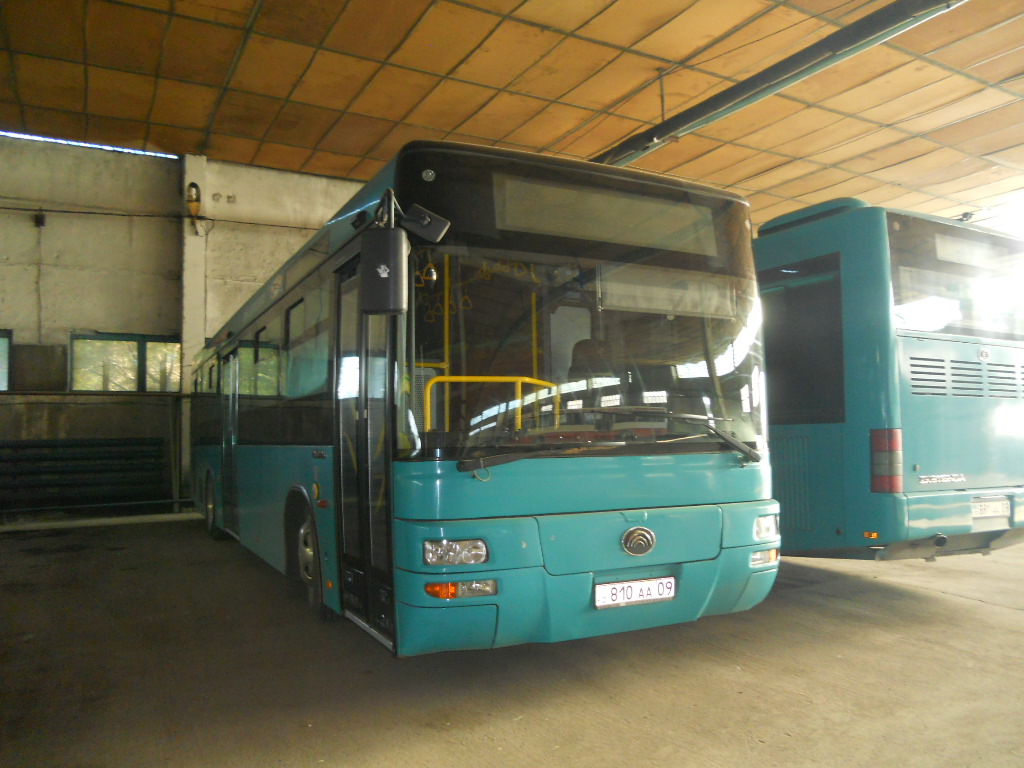 Карагандинская область, Yutong ZK6118HGA № 810 AA 09