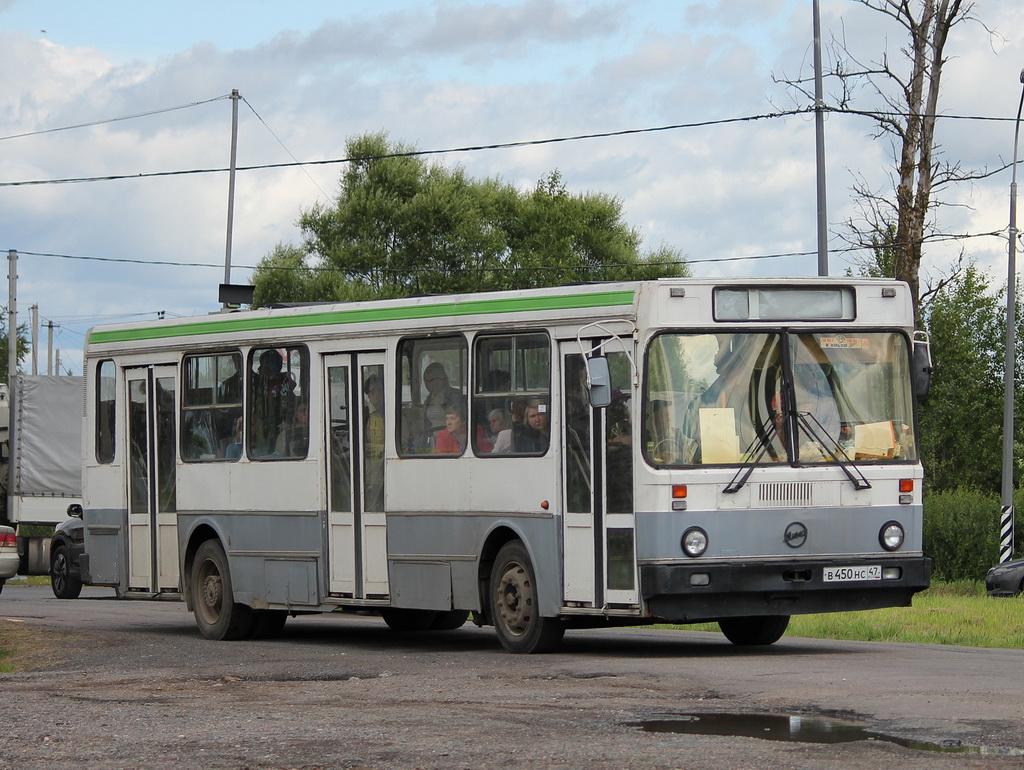 Ленинградская область, ЛиАЗ-5256 (ТоАЗ) № В 450 НС 47