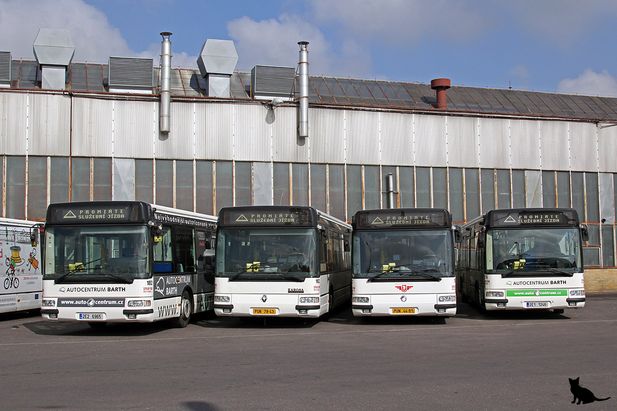 Čekija, Irisbus Citybus 12M Nr. 182; Čekija, Renault Citybus 12M 2070 Nr. 162; Čekija, Renault Citybus 12M 2070 Nr. 157; Čekija, Irisbus Citybus 12M Nr. 174