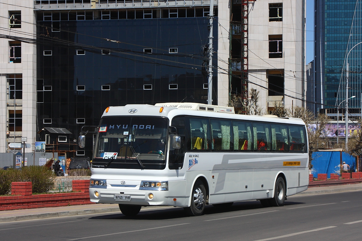 Монголия, Hyundai Aero Hi-Space № 8740 УНК