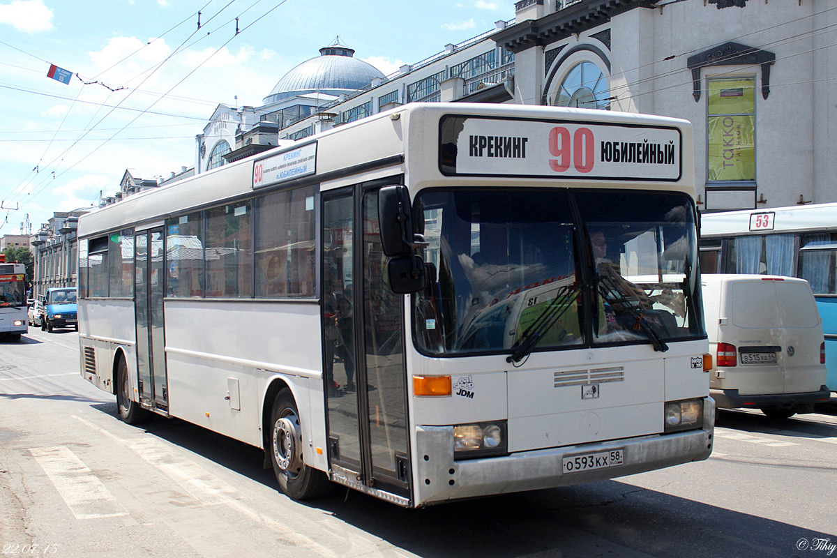 Obwód saratowski, Mercedes-Benz O405 Nr О 593 КХ 58