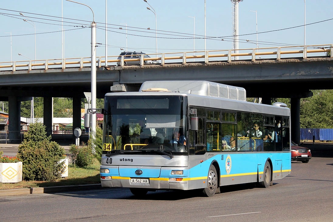 Алматы, Yutong ZK6120HGM № 040