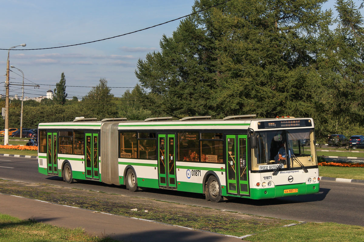 Москва, ЛиАЗ-6213.20 № 01871