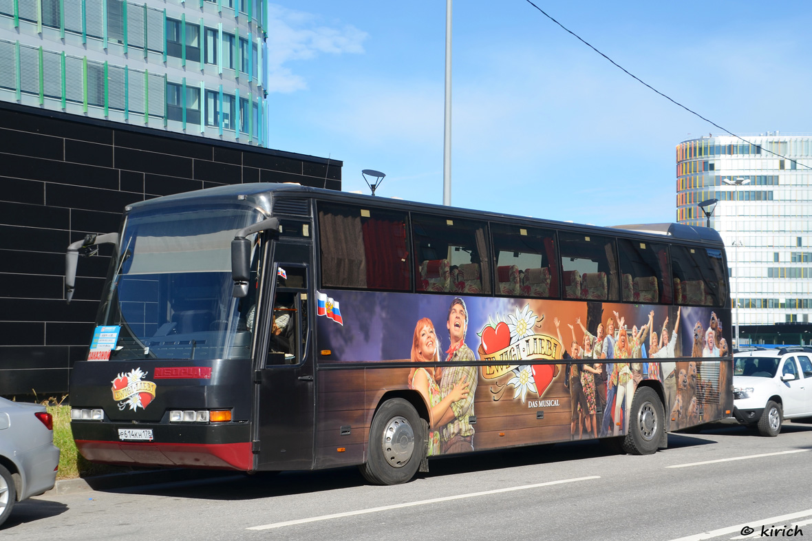 Санкт-Петербург, Neoplan N316SHD Transliner № Р 614 КН 178