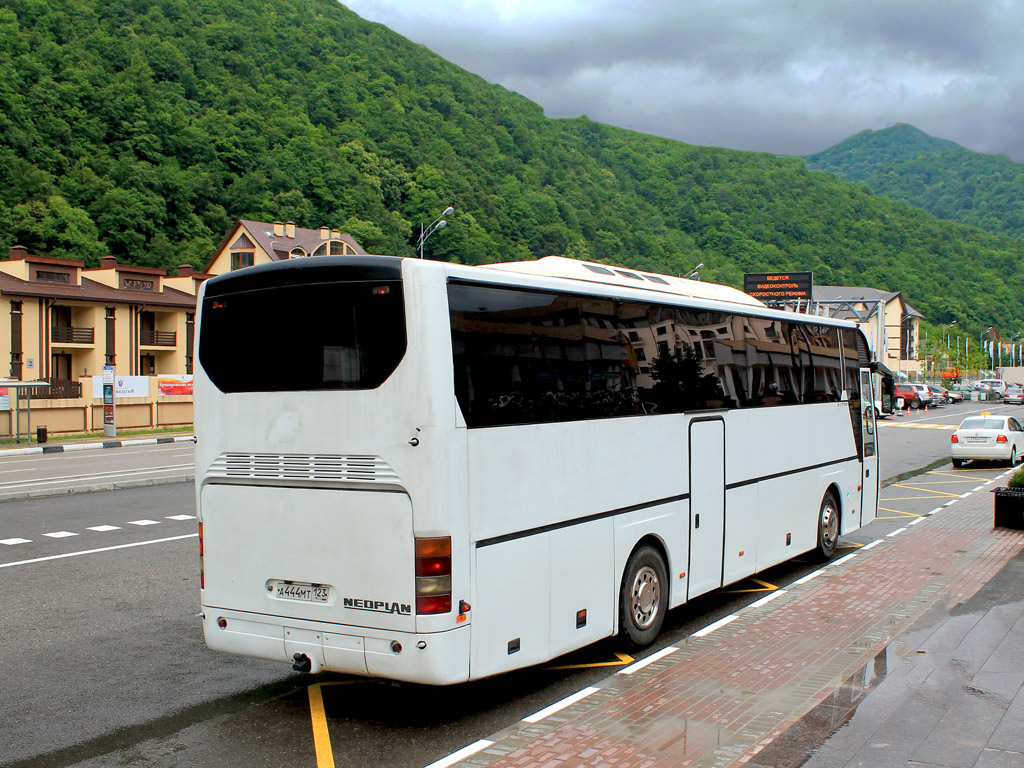 Краснодарский край, Neoplan N316SHD Euroliner № А 444 МТ 123