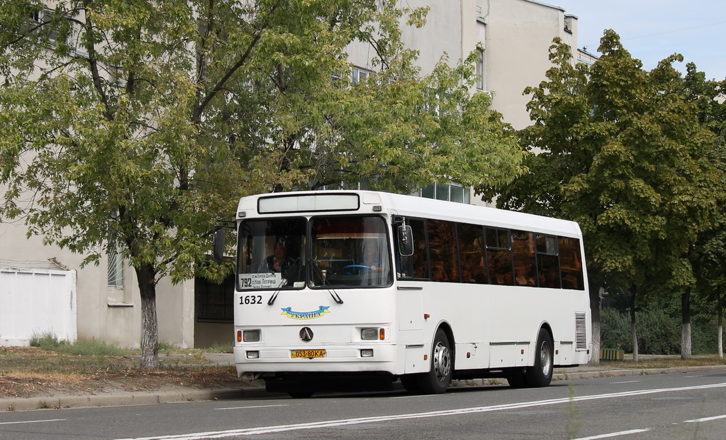 Киев, ЛАЗ-525270 № 1632