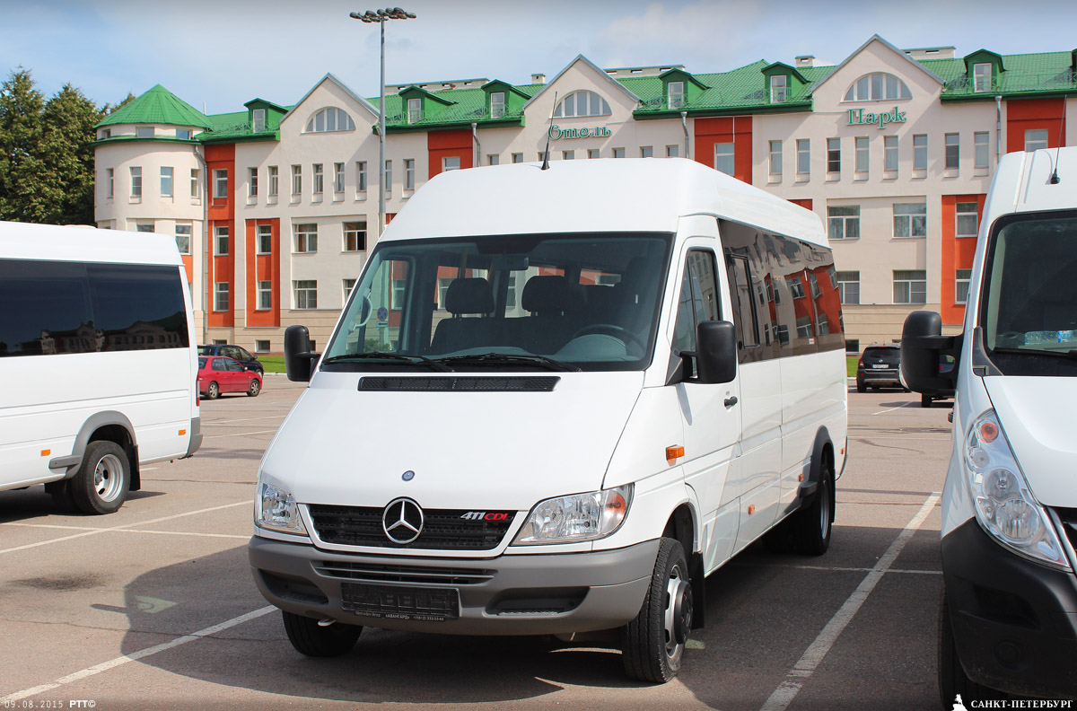 Saint Petersburg — New buses