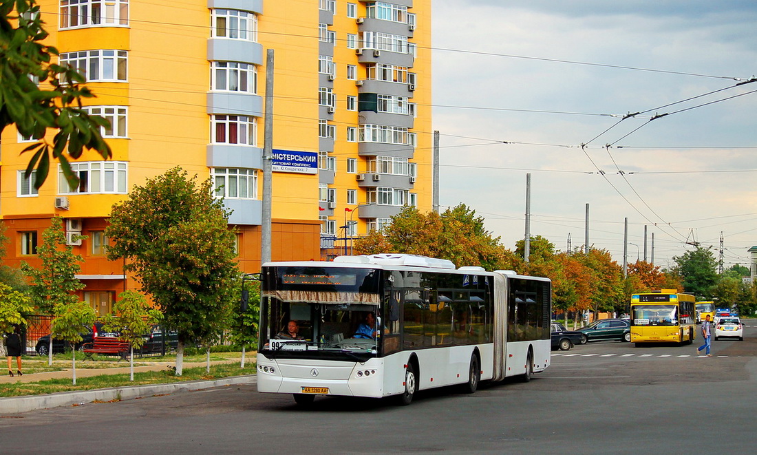 Kyjev, LAZ A292D1 č. 4621