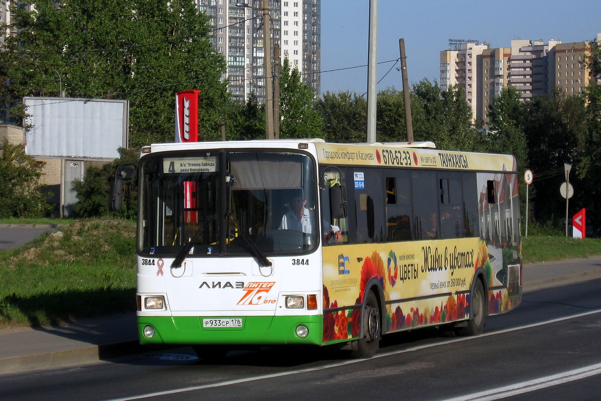 Szentpétervár, LiAZ-5293.60 sz.: 3844