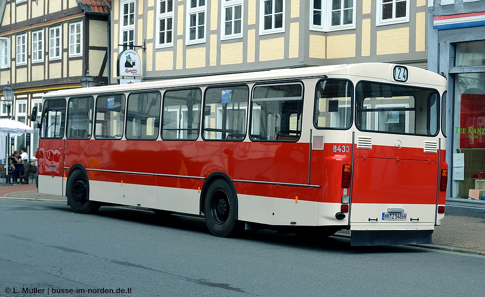 Hamburg, Mercedes-Benz O305 Nr 8433