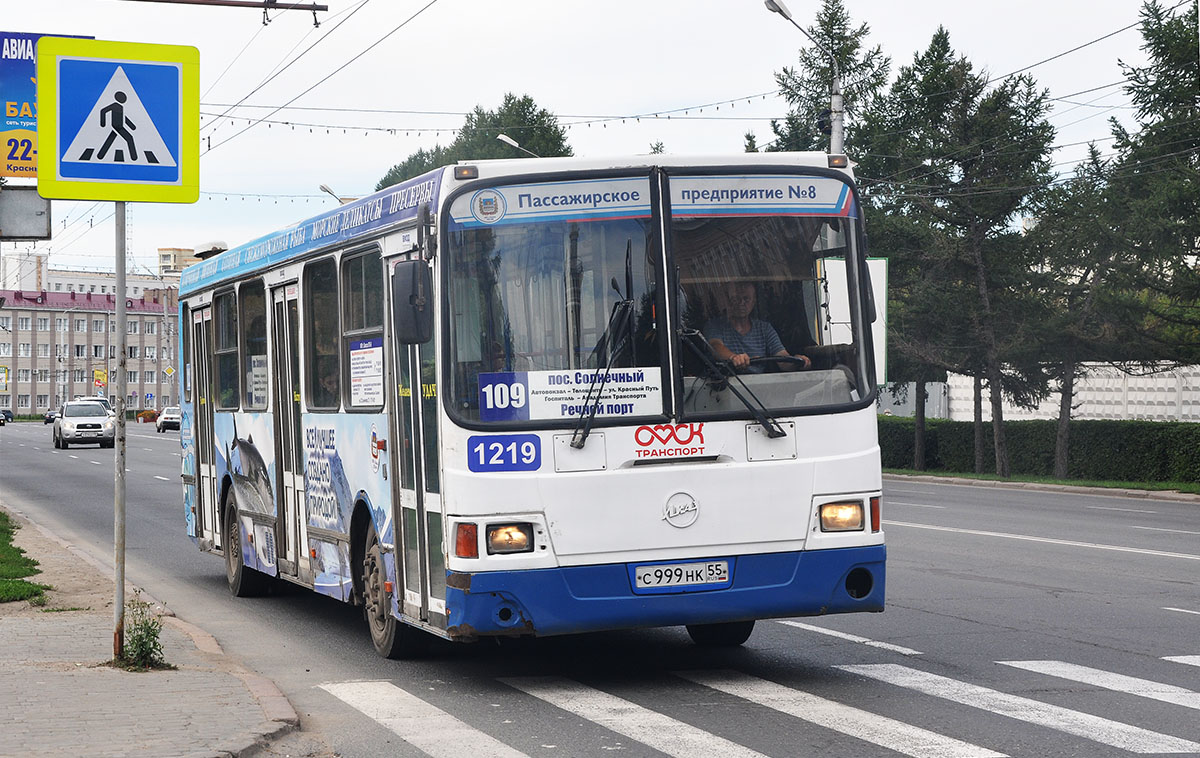 Omsk region, LiAZ-5256.45 č. 1219