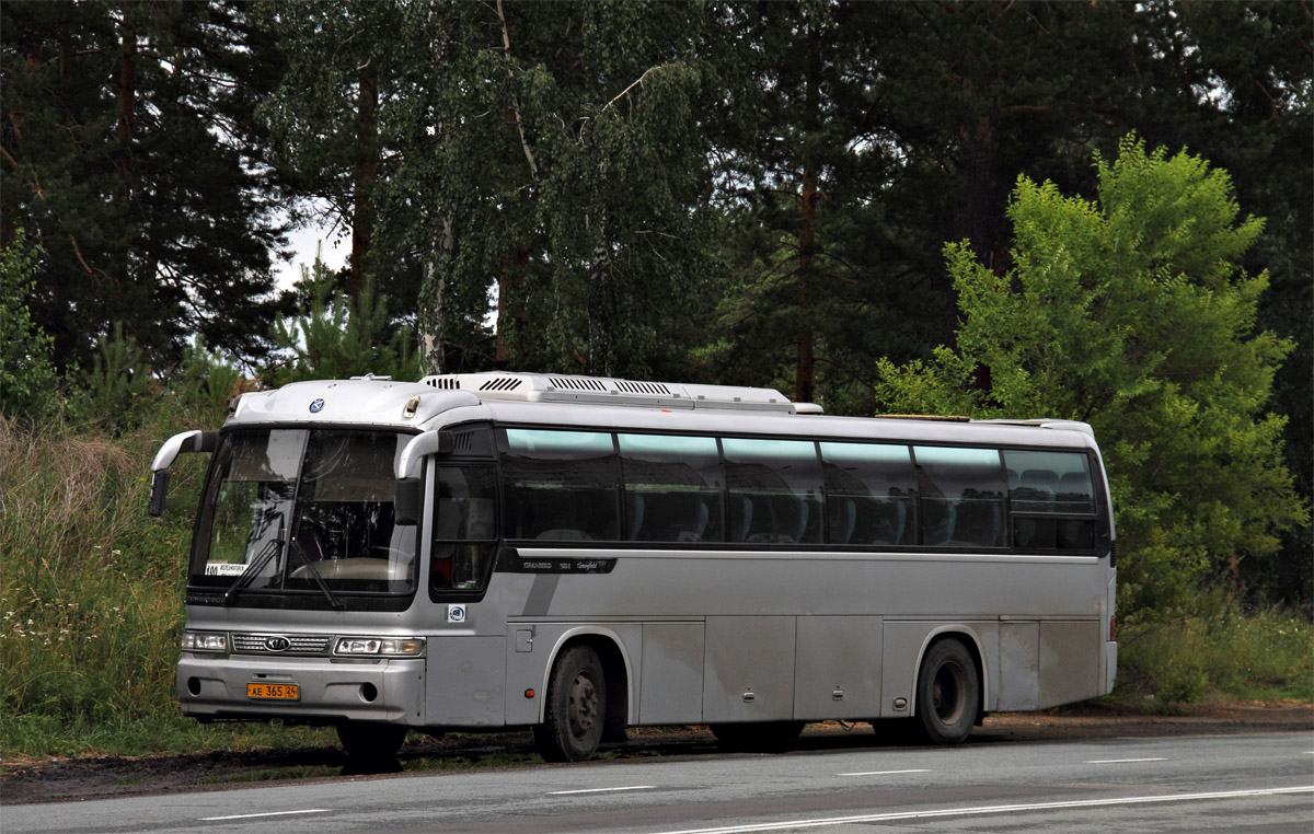 Region Krasnojarsk, Kia AM948 Granbird SD I Nr. АЕ 365 24