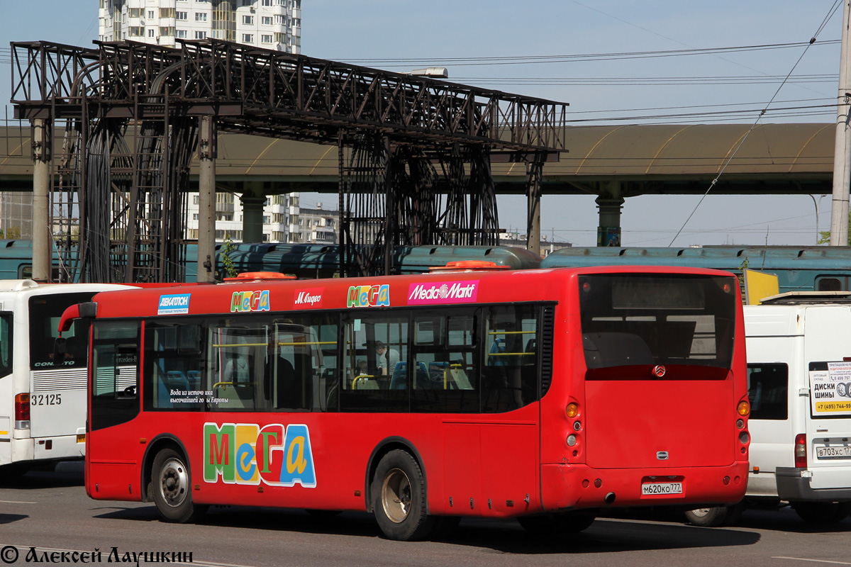 Moscow, Golden Dragon XML6102 # М 620 КО 777