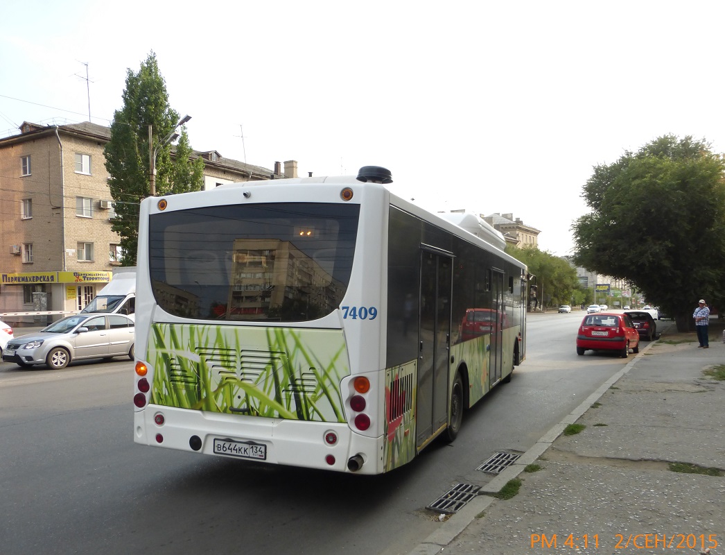 Волгоградская область, Volgabus-5270.G2 (CNG) № 7409