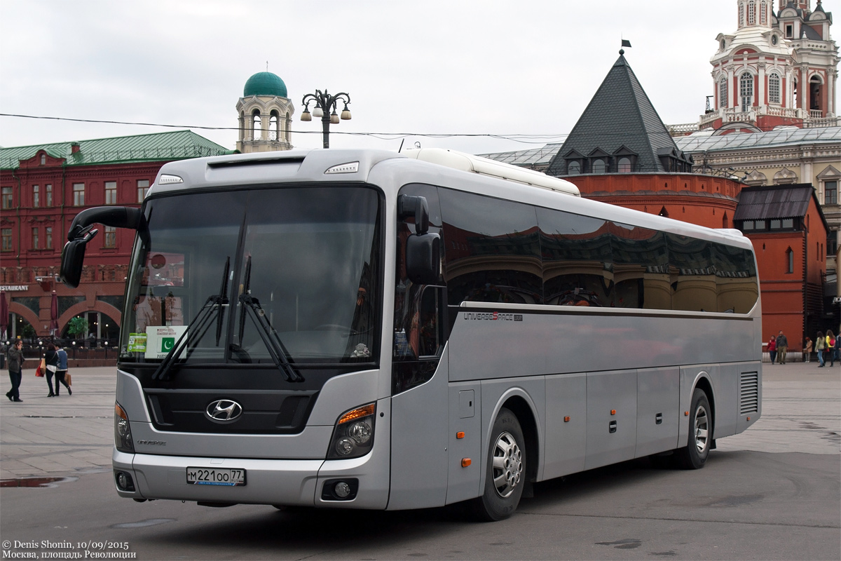 Москва, Hyundai Universe Space Luxury № М 221 ОО 77