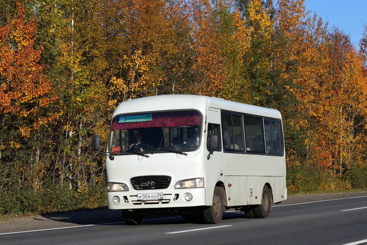 Архангельская область, Hyundai County SWB C08 (РЗГА) № К 004 НО 29