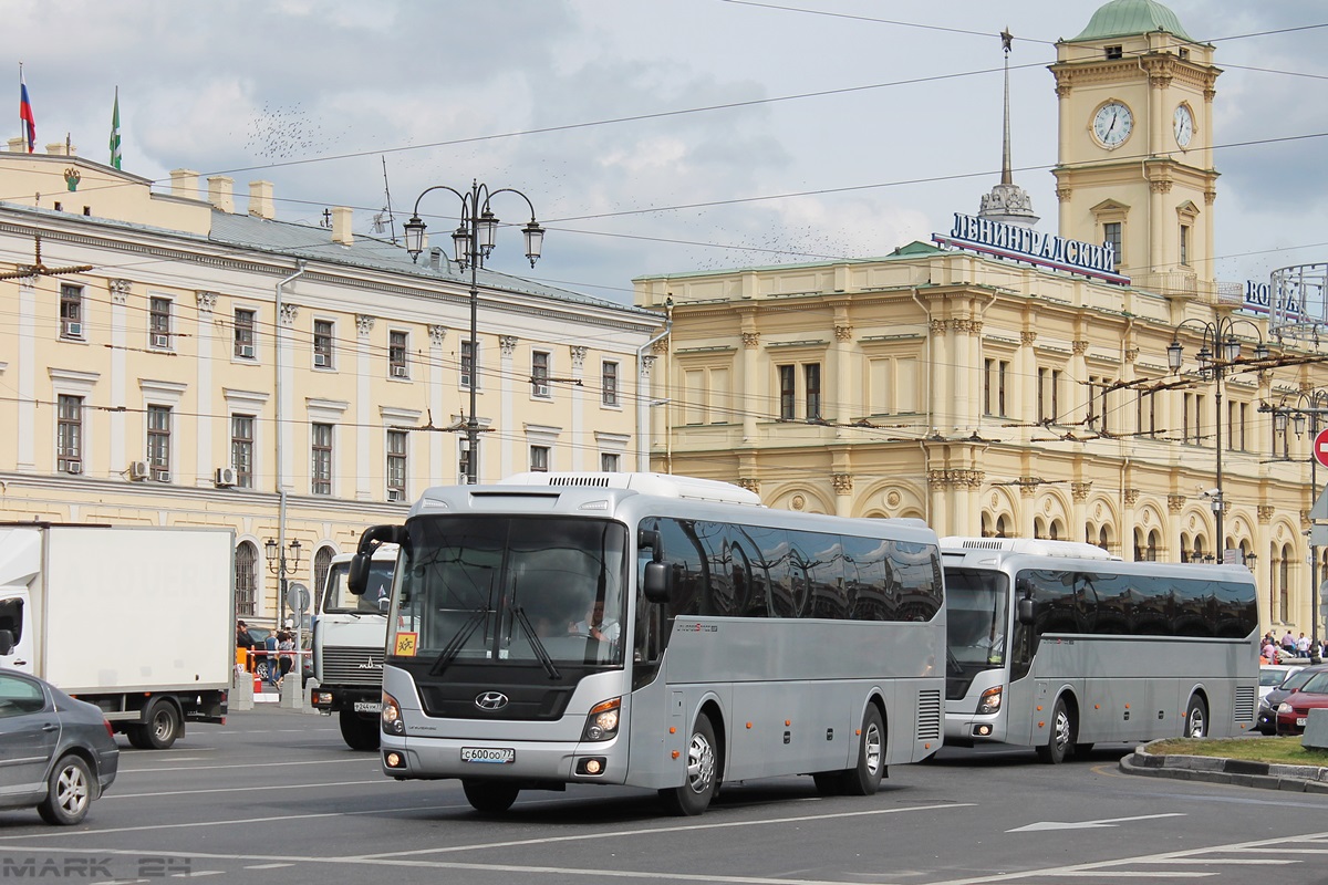 Москва, Hyundai Universe Space Luxury № С 600 ОО 77