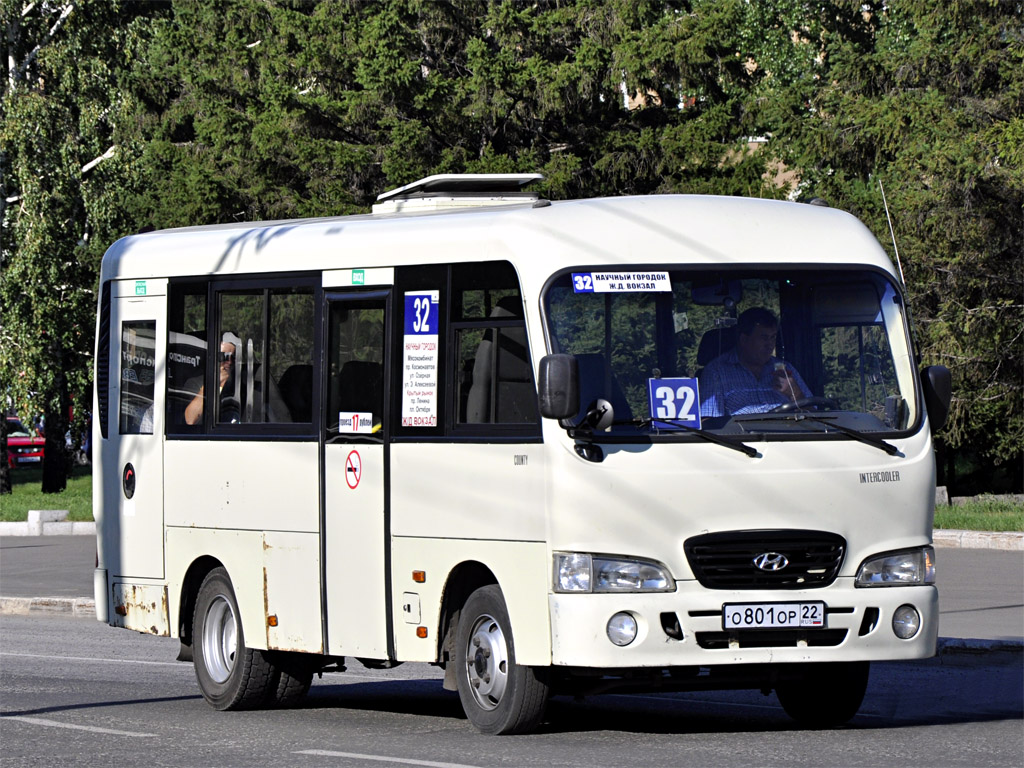 Алтайский край, Hyundai County SWB (РЗГА) № О 801 ОР 22